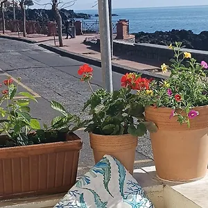 Appartamento Sicily Little Family, Acireale